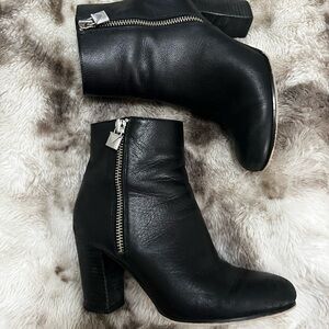 Michael Kors women’s Black Leather Ankle Boots